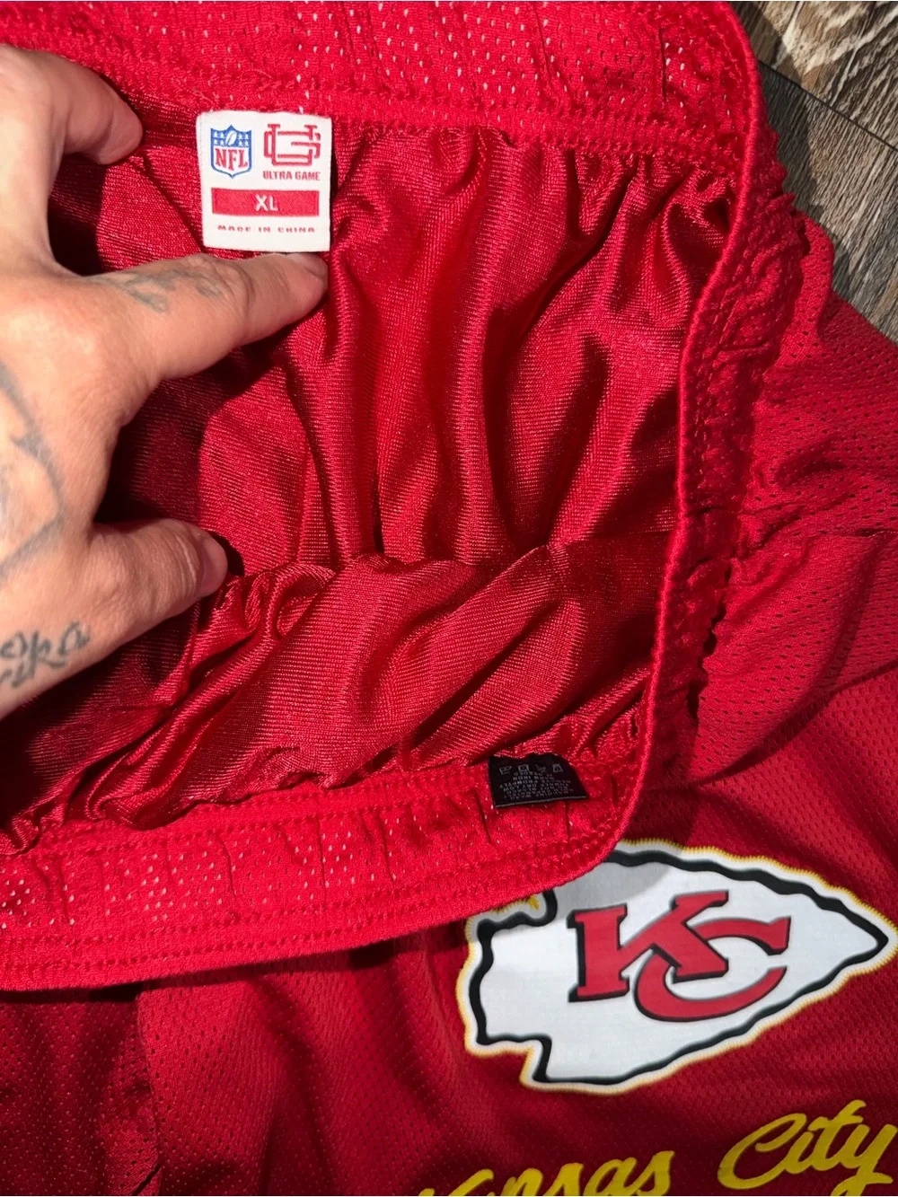Kansas City Chiefs NFL Ultra Game embroidered mesh shorts red mens XL